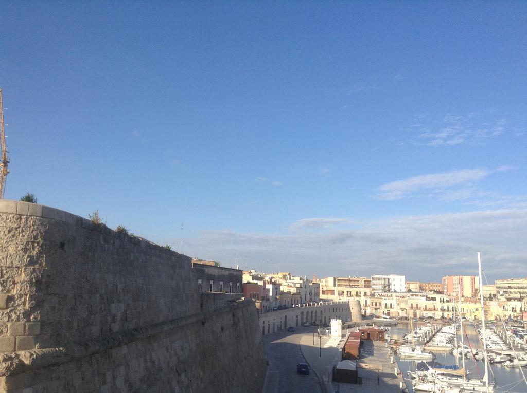 B&B Al Porto Bisceglie Exterior foto